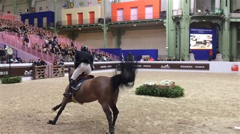 Saut Hermès 2017 au ralenti 